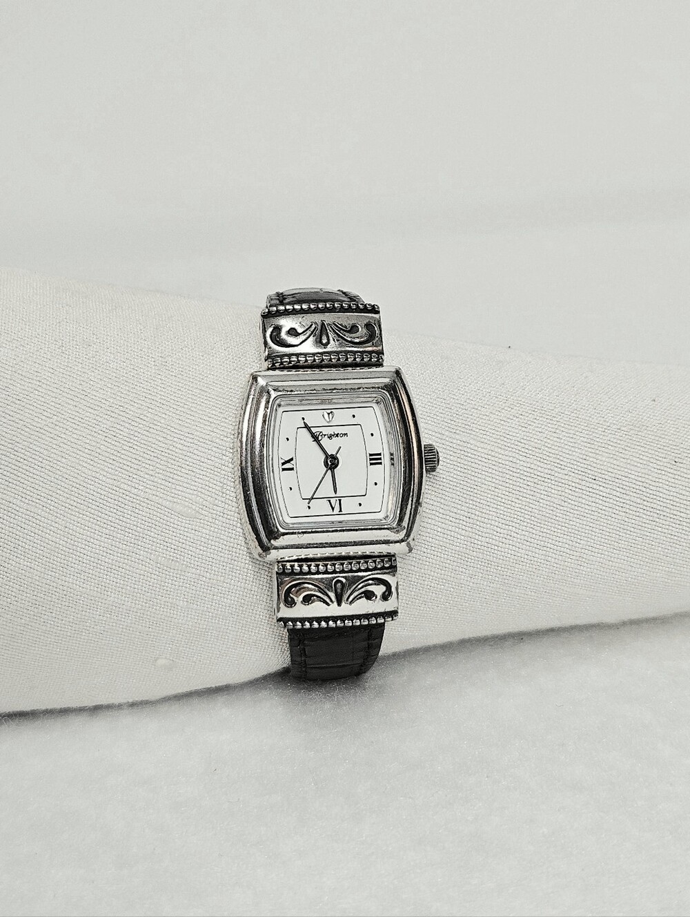Brighton 5-7" Watch Vintage Reversible Black Red Leather Silver Plated Waterford - Picture 1 of 9